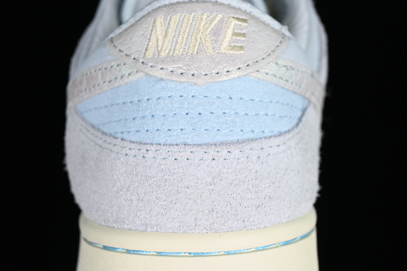 Dunk Low Sb Gone Fishing Photon Dust/Alabaster/Ocean Bliss/Black 17