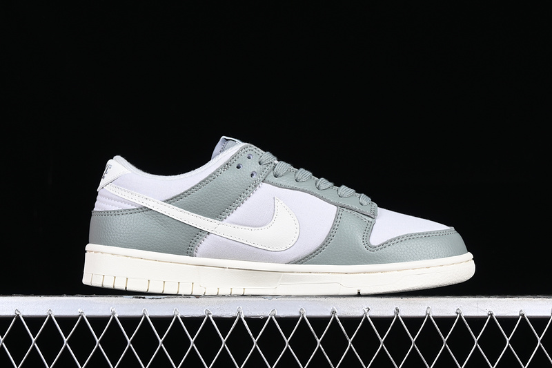 Dunk Low Mica Green/Sail/Photon Dust 27