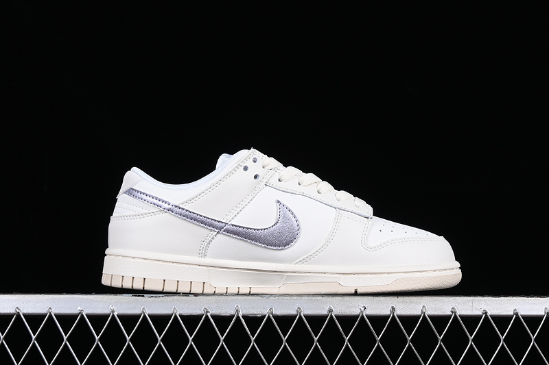 Dunk Low Sail/Oxygen Purple/Phantom 19