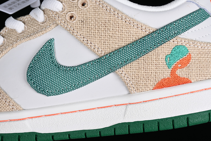 Jarritos X Dunk Low Sb Phantom/Safety Orange/Malachite 25