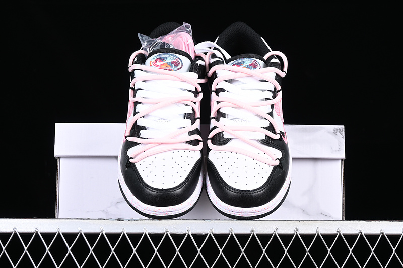 Dunk Low Multi Color White/Black/Pink 7