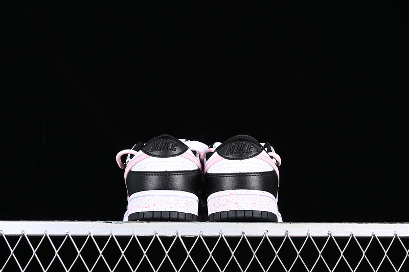 Dunk Low Multi Color White/Black/Pink 31