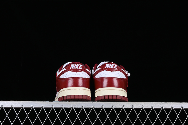 Dunk Low Sb Premium White/Team Red/Coconut Milk 13