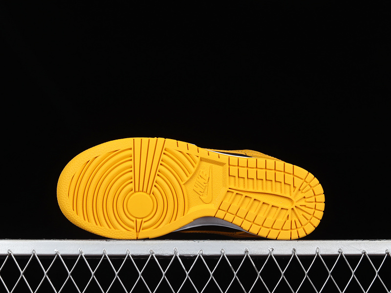 Dunk Low Goldenrod Black/Yellow 11