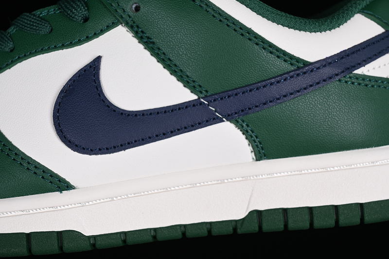 Dunk Low Gorge Green/Phantom/Midnight Navy 3