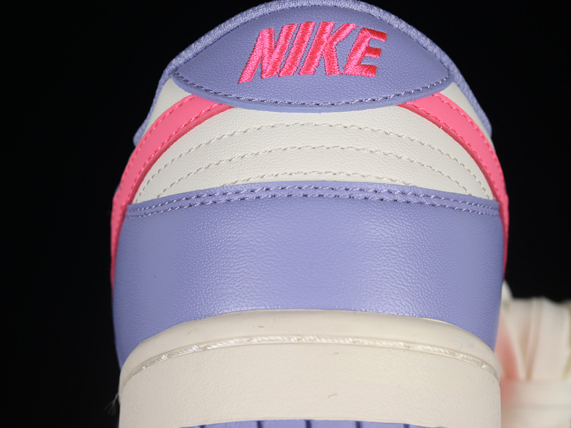 Dunk Low Sb Indigo Haze/Coral Chalk/Sail 3