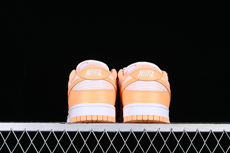 Dunk Low Peach Cream/White/Peach Cream 17