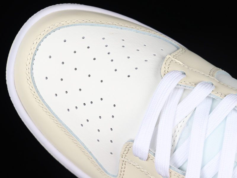 Dunk Low 'Coconut Milk'coconut Milk/White/Sail 15