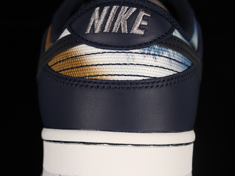 Dunk Low Premium 'Graffiti Pack - Obsidian'/Summit White 31