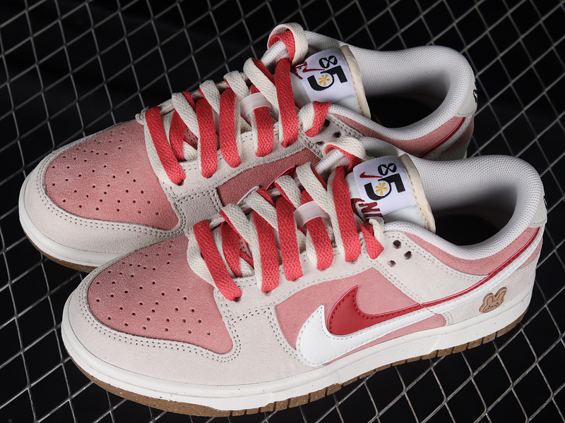 Dunk Low Se 2023 Pink/Grey/White 17