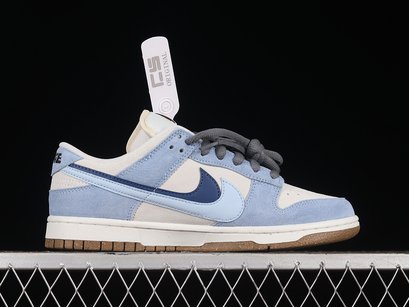 Sb Dunk Low 85 Coconut Milk Orchid/White 15