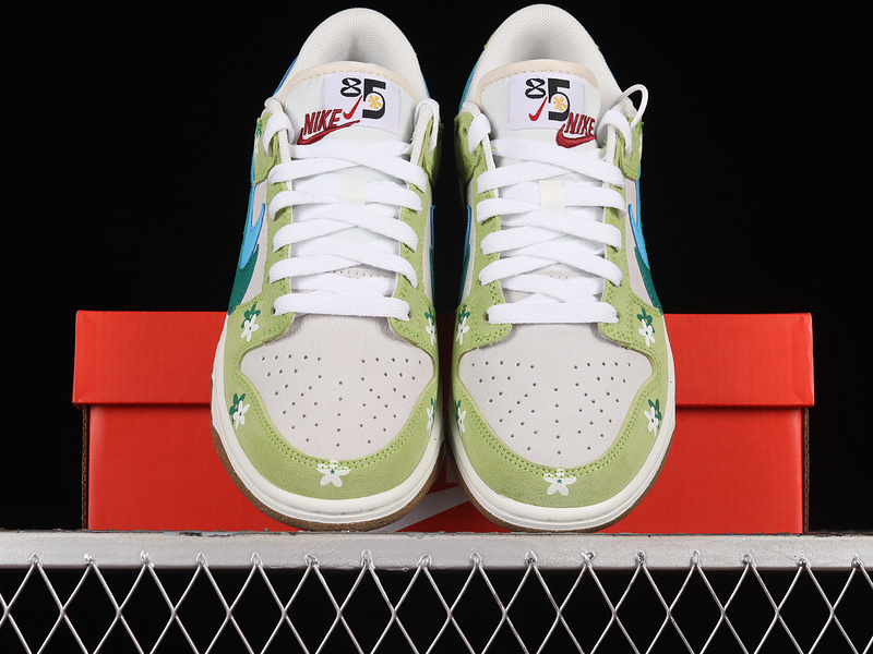 Sb Dunk Low 85 White/Green/Blue 9