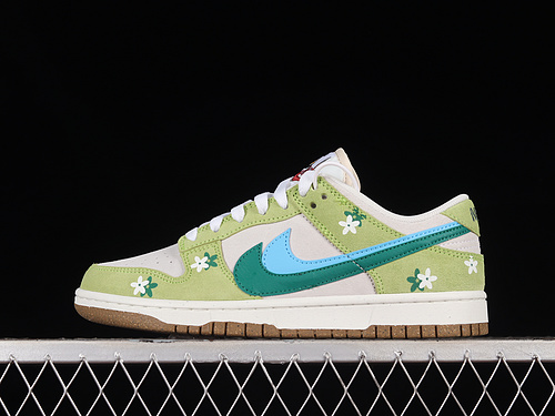 Sb Dunk Low 85 White/Green/Blue 29