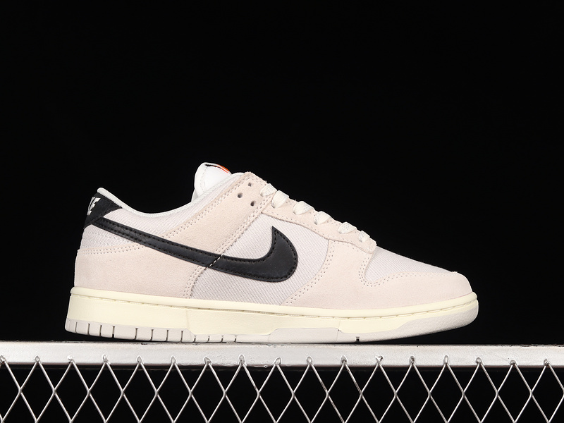 Dunk Low Certified Fresh Photon Dust/Black-Summit White 21