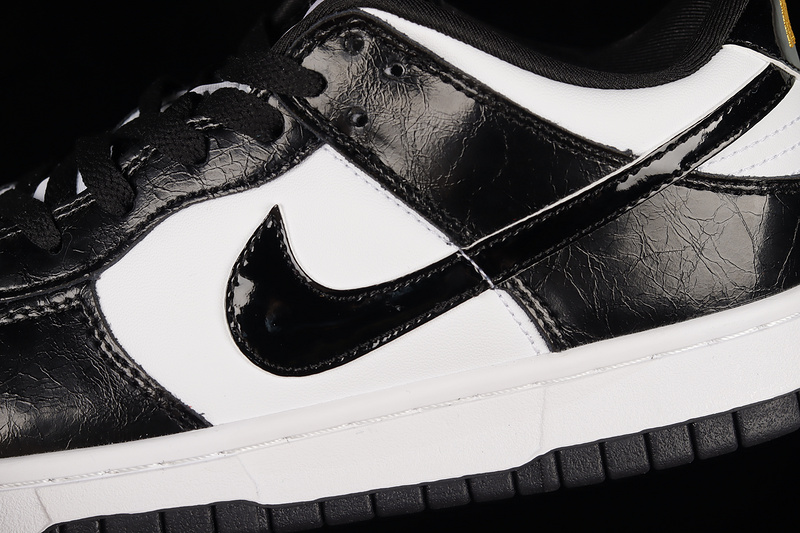 Dunk Low Se World Champs Black White White/Black 19