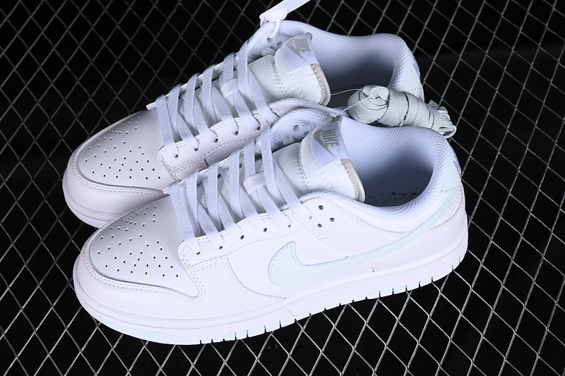 Dunk Low Sb White/Pure Platinum 9