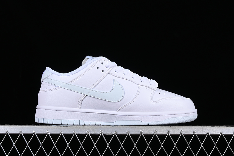 Dunk Low Sb White/Pure Platinum 13