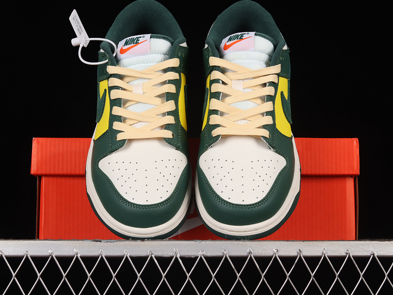 Dunk Low Sail/Opti Yellow/Picante Red/Noble Green 5