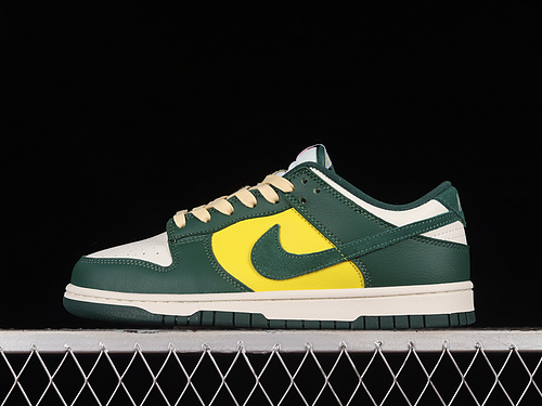 Dunk Low Sail/Opti Yellow/Picante Red/Noble Green 11