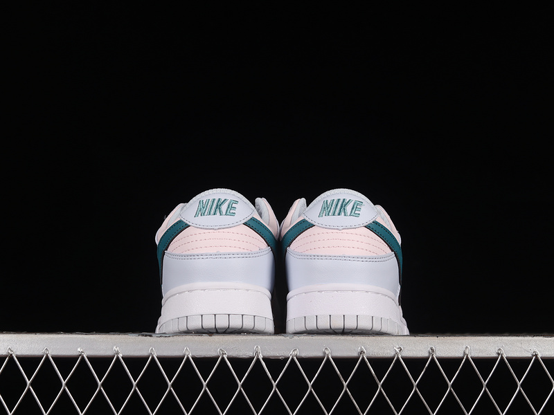 Dunk Low Gs Football Grey/Mineral Teal/Pearl Pink 15