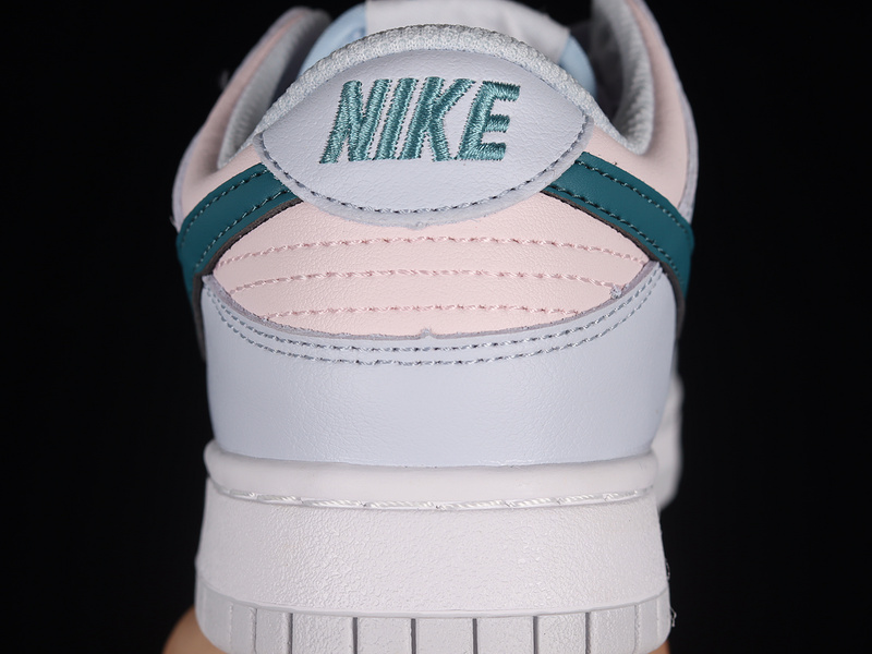 Dunk Low Gs Football Grey/Mineral Teal/Pearl Pink 19