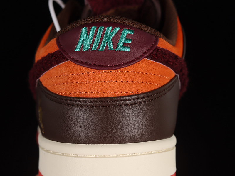 Dunk Low Year Of The Rabbit Brown/Orange 9