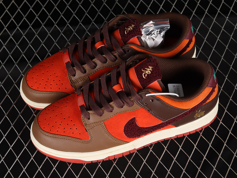 Dunk Low Year Of The Rabbit Brown/Orange 11