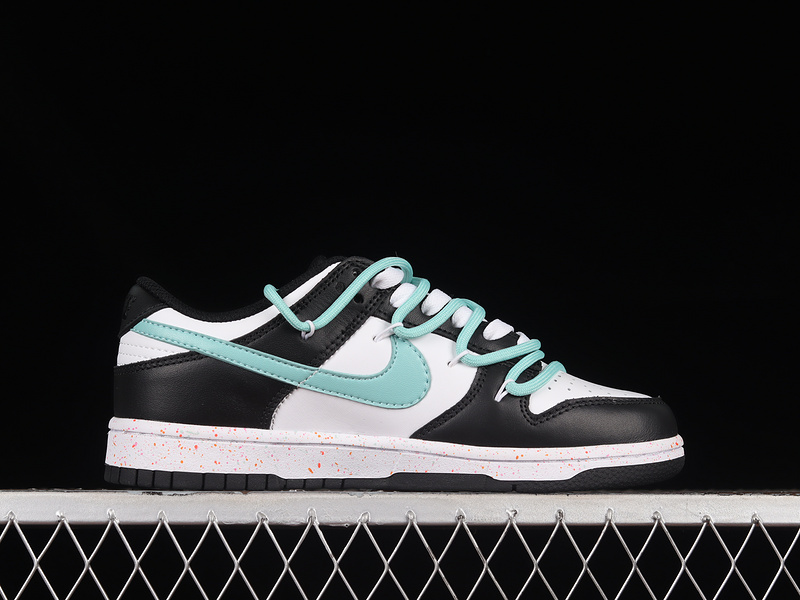 Dunk Low Lunar New Year Sb White/Black/Green 13