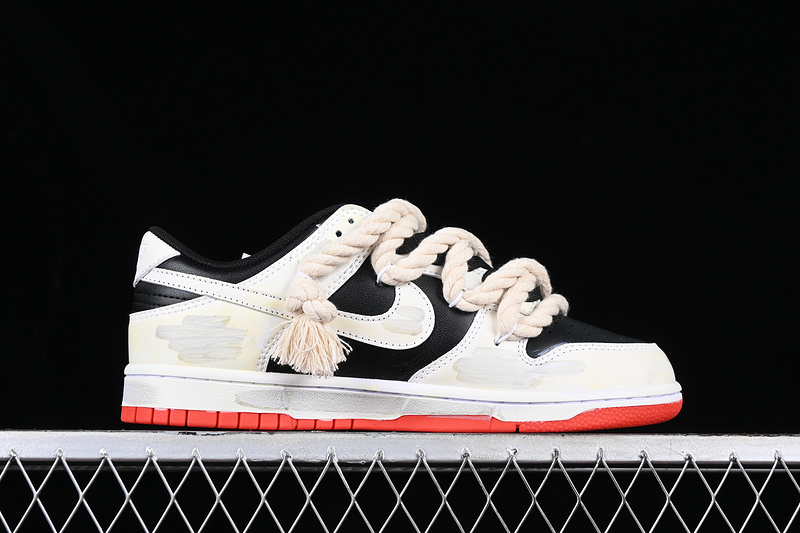 Dunk Low White/University Red/Black 7