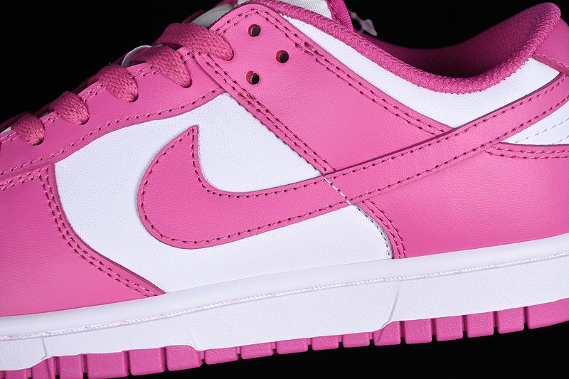 Dunk Low Sb White/Active Fuchsia 25