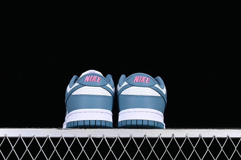 Dunk Low Sb White/Noise Aqua/Pinksicle 31