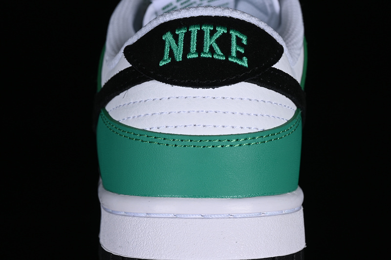 Dunk Low Stadium Green/Black/White 13