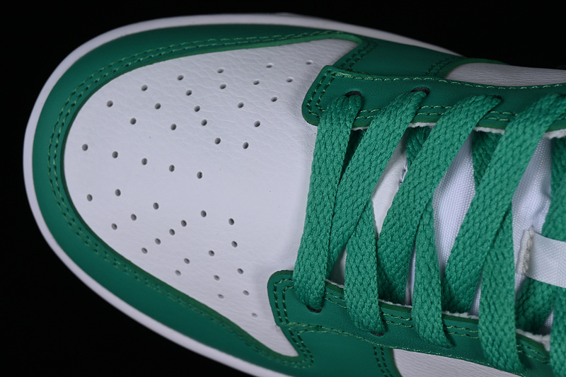 Dunk Low Stadium Green/Black/White 21