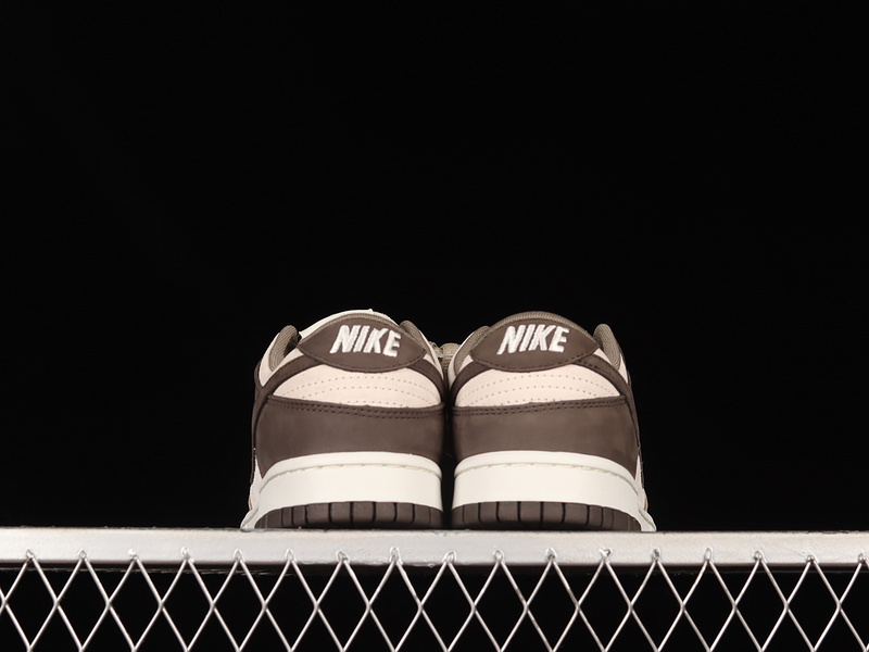 Otomo Katsuhiro X Sb Dunk Low "Steamboy Ost" Beige/Dark Brown 23