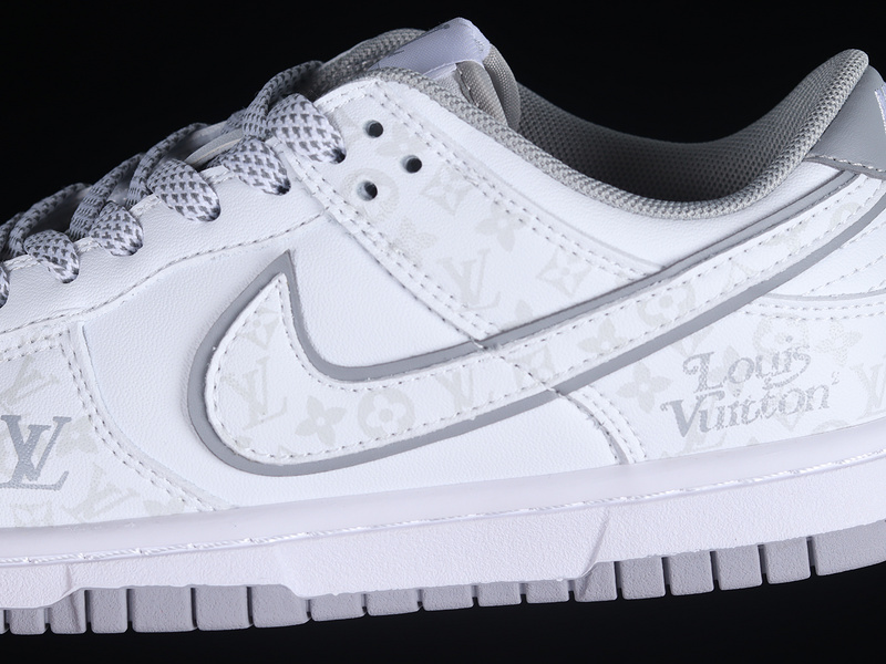 Sb Dunk Low L*V White/Grey 9