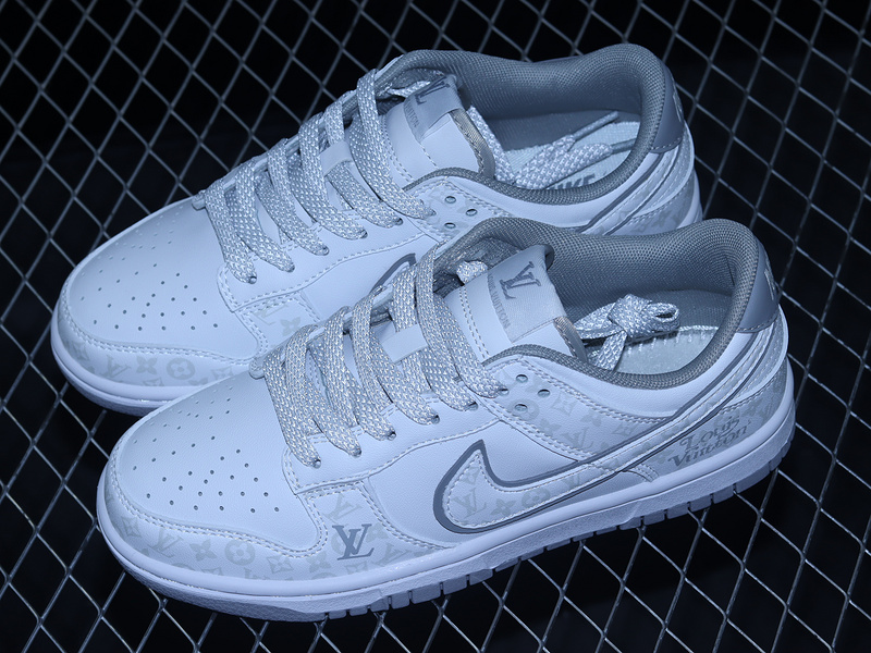 Sb Dunk Low L*V White/Grey 33