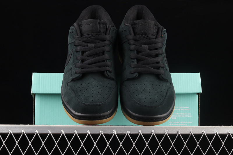 Dunk Low Pro Sb 'Ishod Wair' Black/Black-Gum Light Brown 5