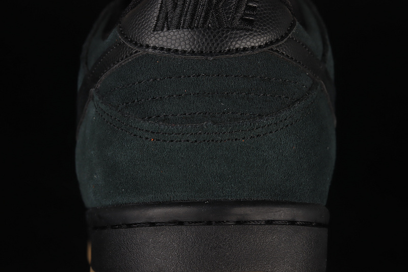 Dunk Low Pro Sb 'Ishod Wair' Black/Black-Gum Light Brown 15