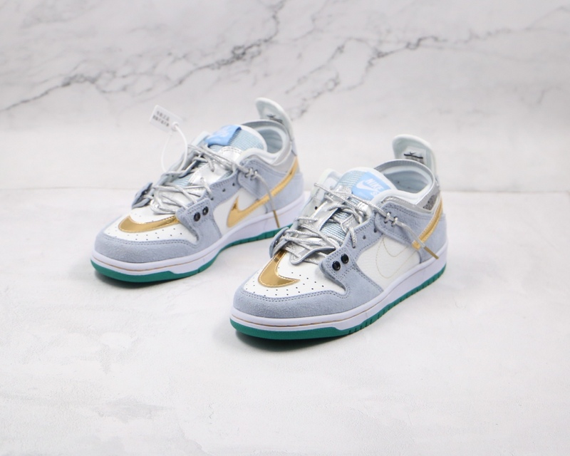 Sb Dunk Low Pro White/Psychic Blue/Metallic Gold 17