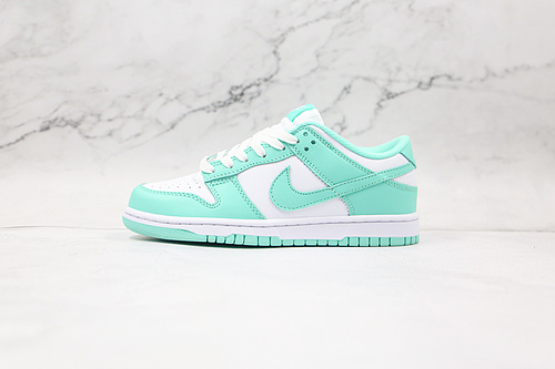 Sb Dunk Low Green Glow White/Green Glow-White 17