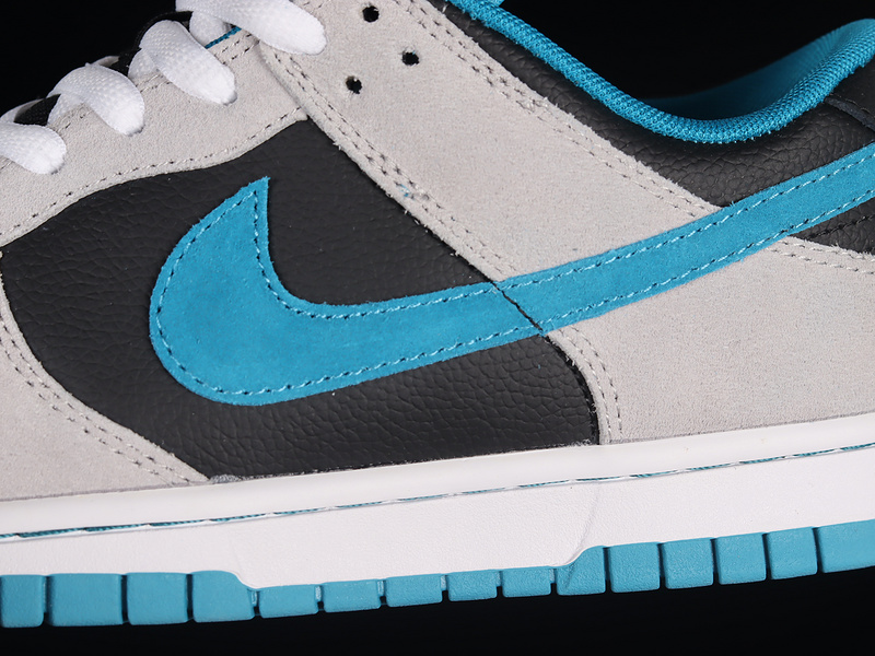 Dunk Low Sb Gray/Black/Blue 23