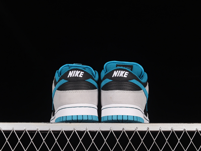 Dunk Low Sb Gray/Black/Blue 29