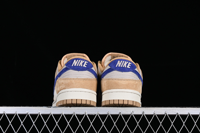 Dunk Low Sb Vegas Gold/Midnight Navy-Maple 31