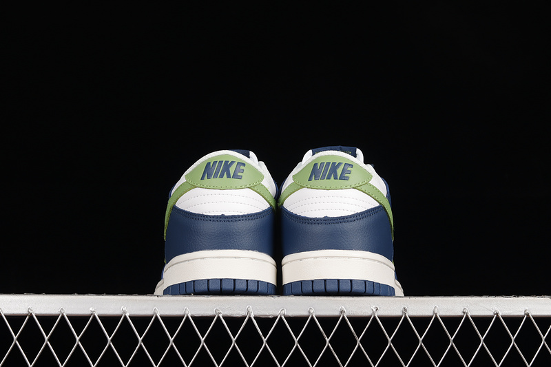 Dunk Low Dark Blue/Grey/Mean Green 5