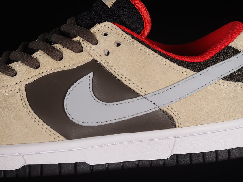 Dunk Low Premium Sb Dark Chocolate/Mtt Silver-Lnn 13