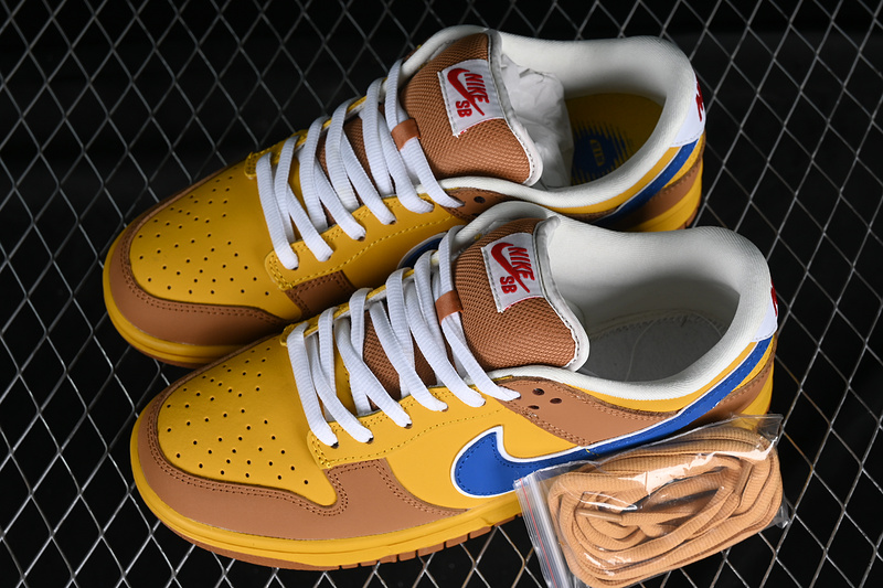 Dunk Low Sb Premium Newcastle Brown Ale Gold/Atantic Blue 21