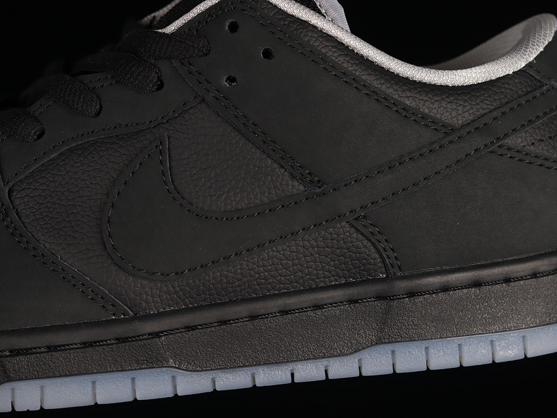 Sb Dunk Low Black/Black-Wolf Grey 15