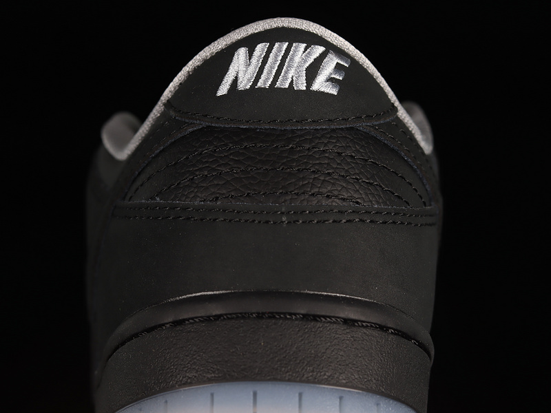 Sb Dunk Low Black/Black-Wolf Grey 29