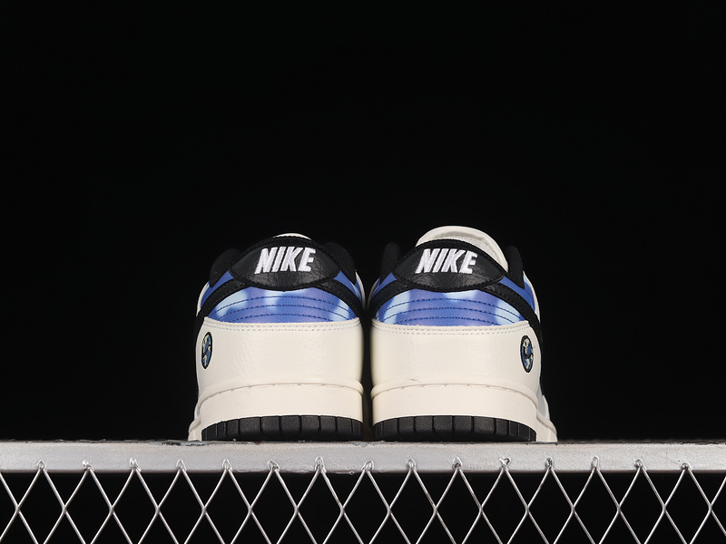 Sb Dunk Low White/Black/Blue 25