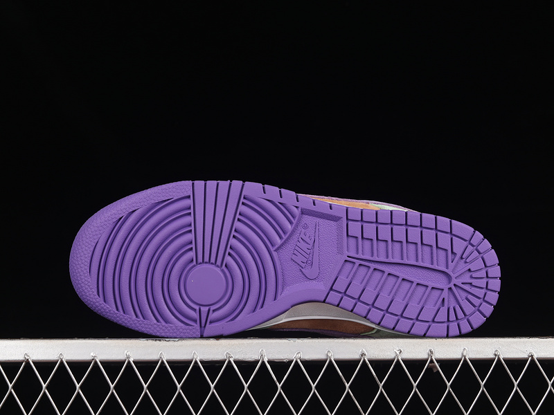 Sb Dunk Low Veneer/Autumn Green/Deep Purple 3